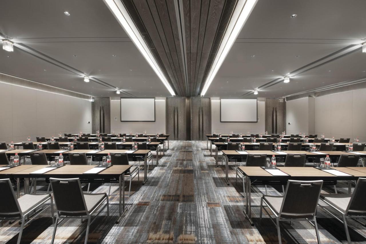 Crowne Plaza Wuhan Optics Valley By Ihg Exterior photo