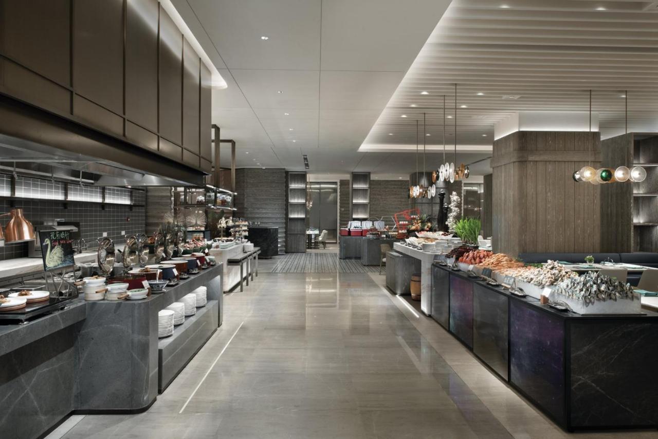 Crowne Plaza Wuhan Optics Valley By Ihg Exterior photo