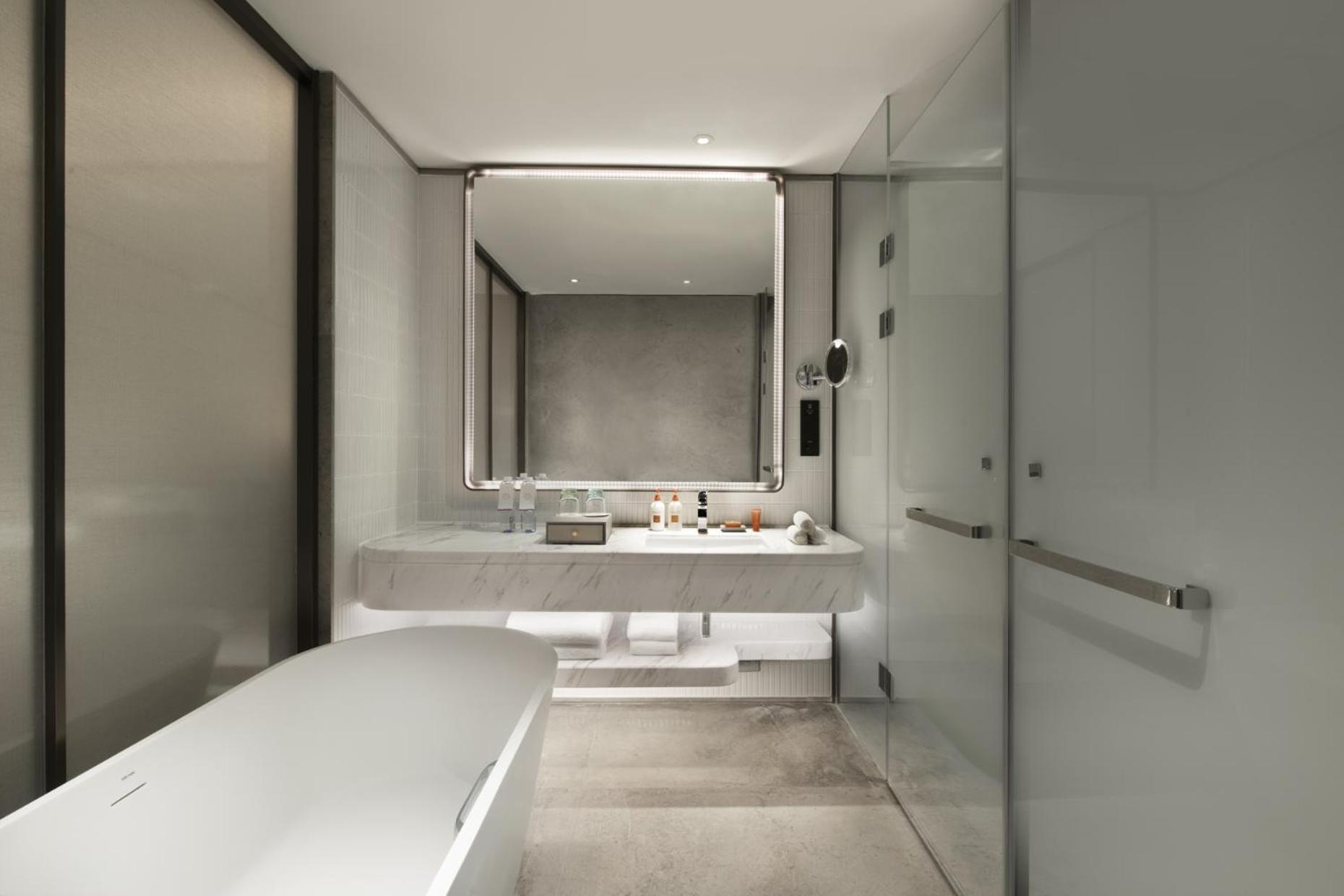 Crowne Plaza Wuhan Optics Valley By Ihg Exterior photo